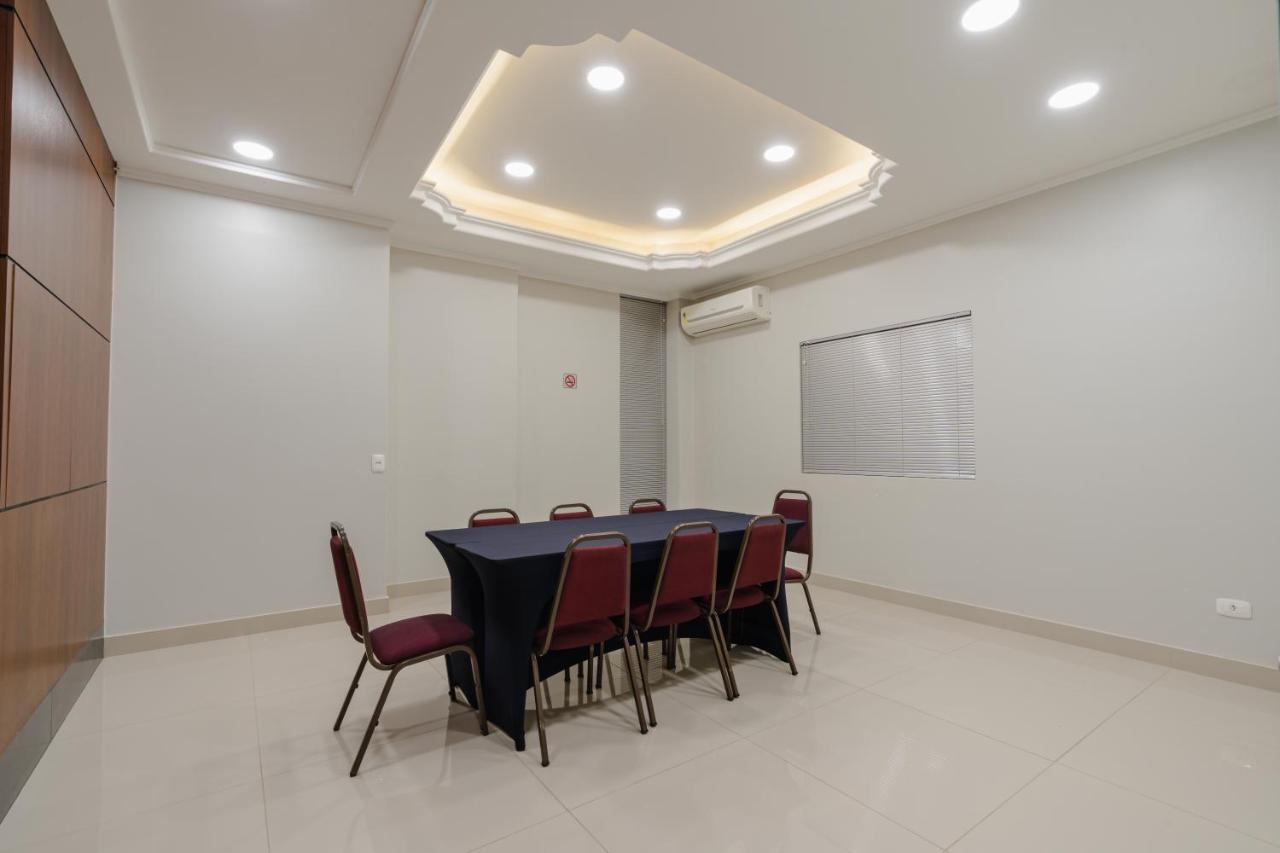 Hotel Caiua Express Umuarama Extérieur photo